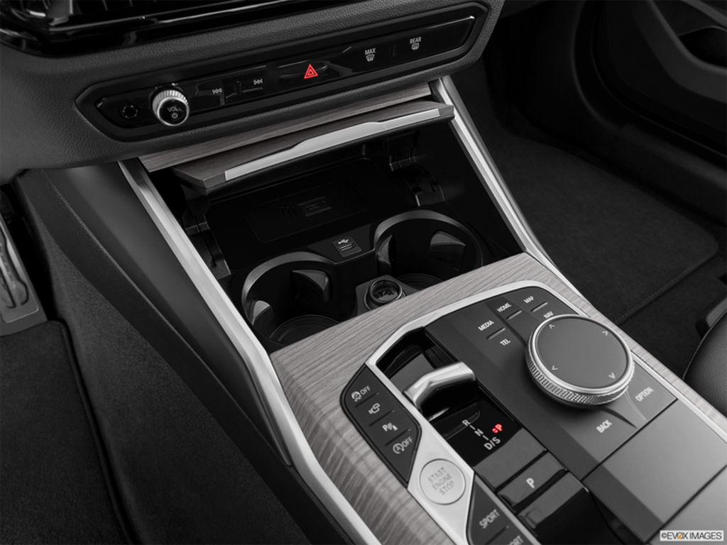 2025 BMW 330i xDrive, Vancouver, Cash