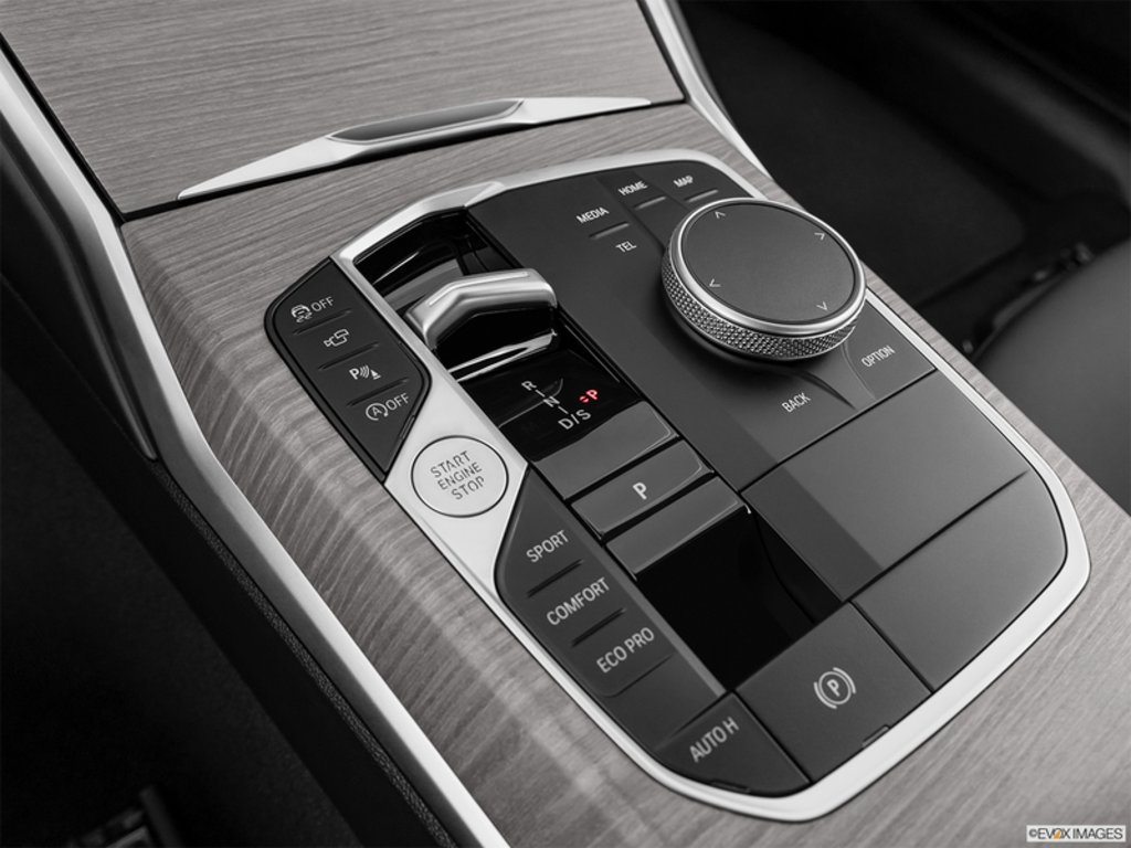 2025 BMW 330i xDrive, Vancouver, Cash