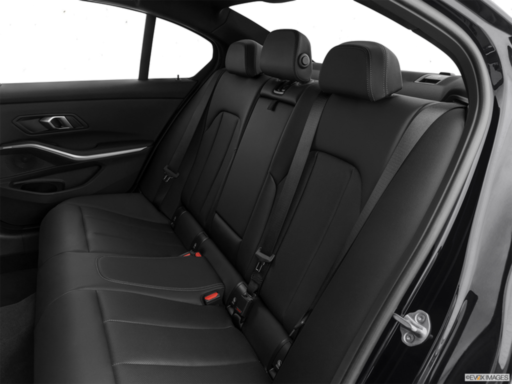 2025 BMW 330i xDrive, Vancouver, Cash