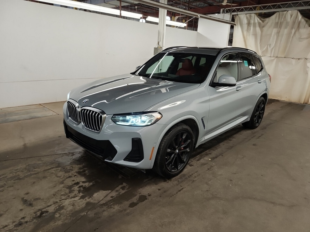 2022 BMW X3 xDrive30i / M Sport Pkg / Red Int / Brooklyn Gray 