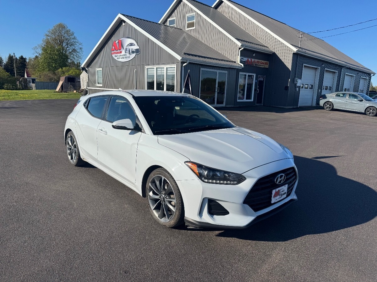 2019 Hyundai Veloster 2.0 GL  ??$72 Weekly Tax In