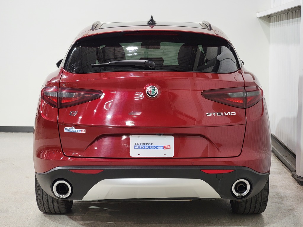 Alfa Romeo Stelvio 2018