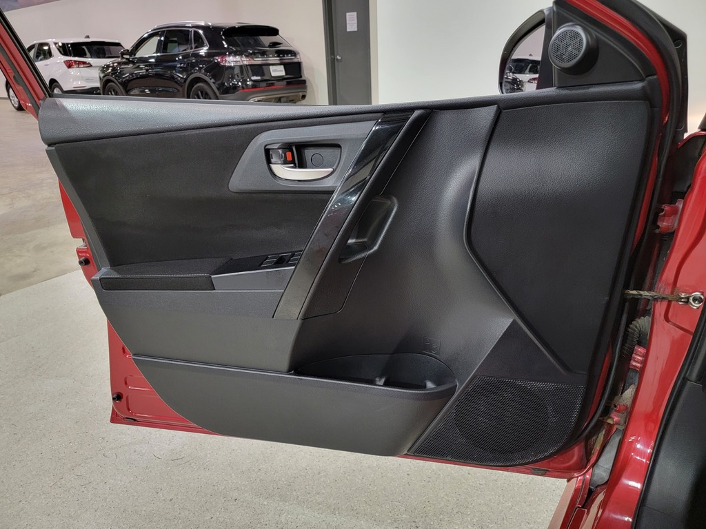 Toyota Corolla iM 2017