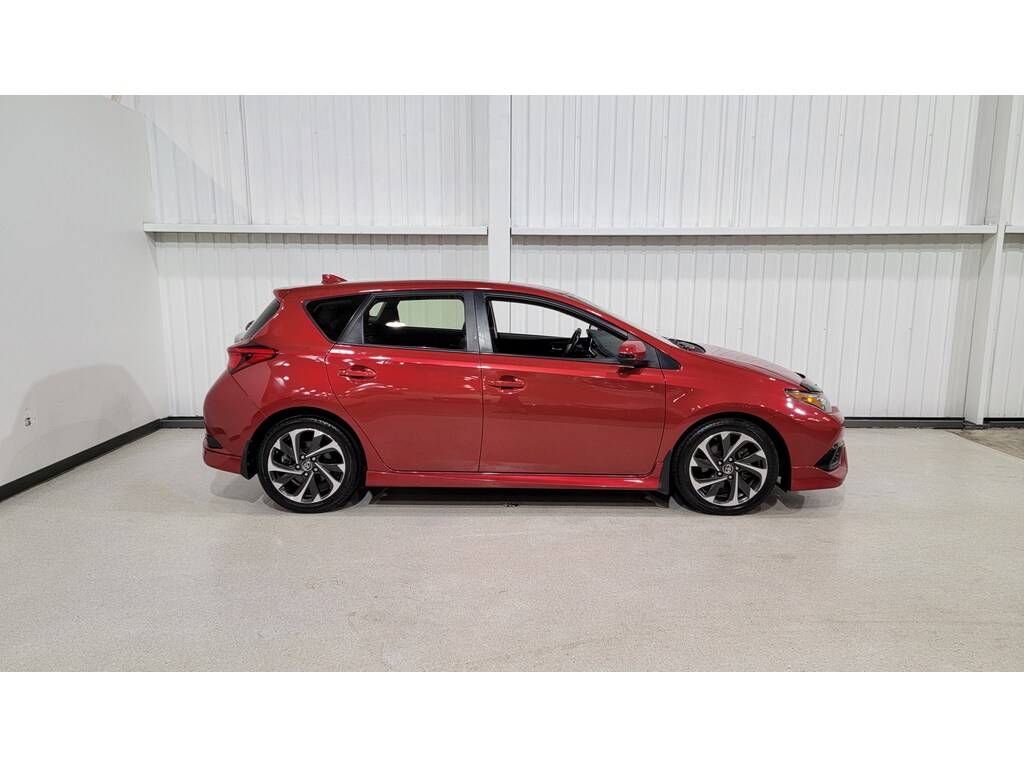 Toyota Corolla iM 2017