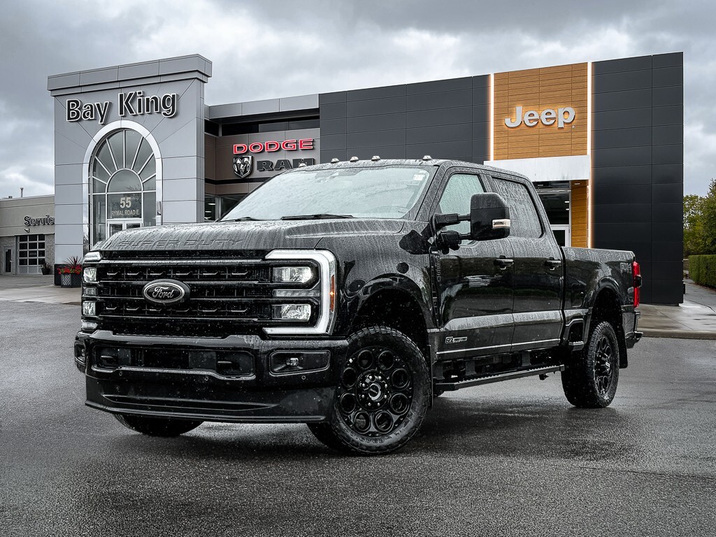 2024 Ford F-250 Lariat | ULTIMATE PKG | BLACK APPEARANCE PKG | PAN