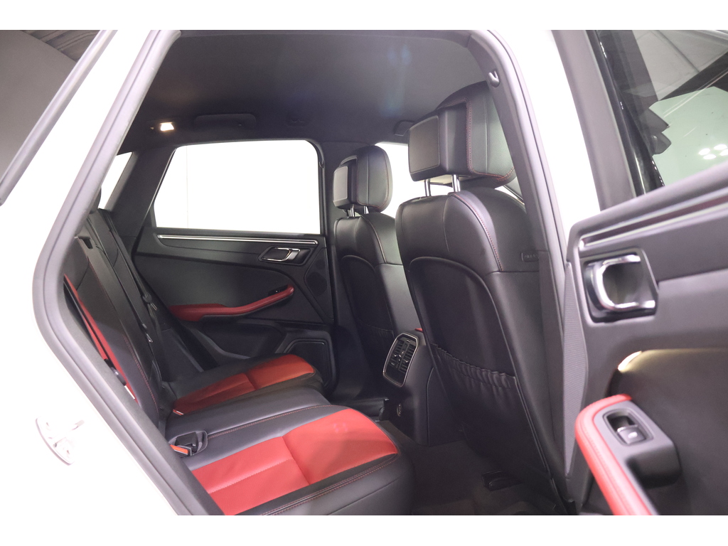 2018 Porsche Macan Sport Edition, Toronto, Cash