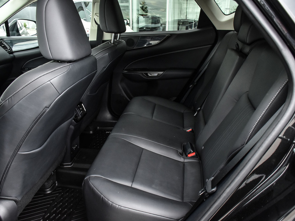 2024 Lexus NX 350 350, Toronto, Cash