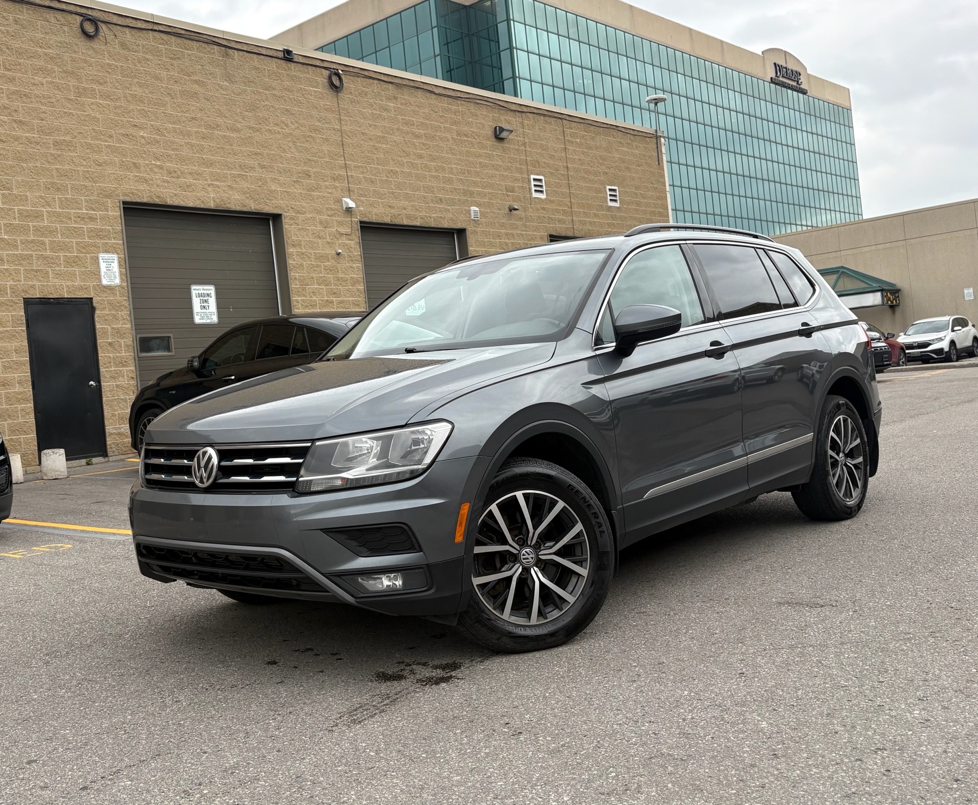 2018 Volkswagen Tiguan Comfortline 4MOTION 7 seater