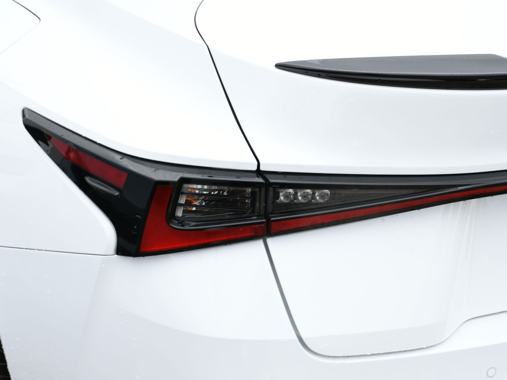 2024 Lexus IS 300 300, Toronto, Cash