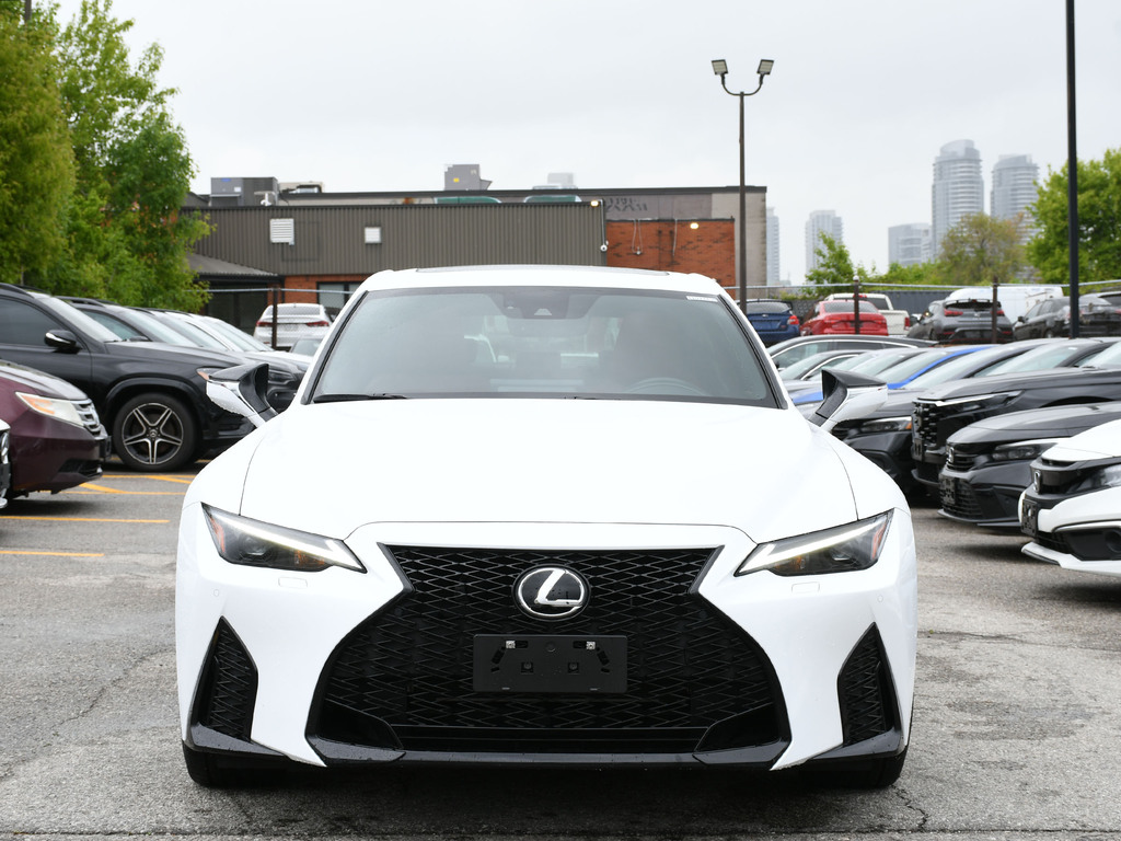 2024 Lexus IS 300 300, Toronto, Cash
