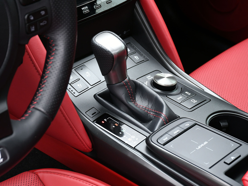 2024 Lexus IS 300 300, Toronto, Cash