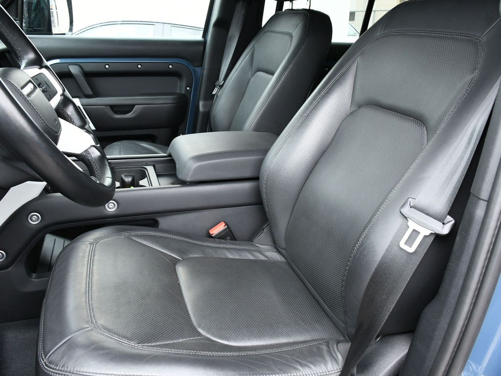 2023 Land Rover Defender 110 S, Toronto, Cash