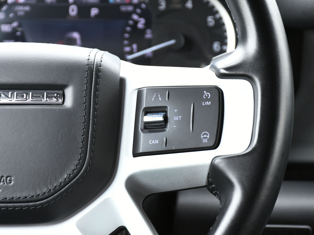 2023 Land Rover Defender 110 S, Toronto, Cash