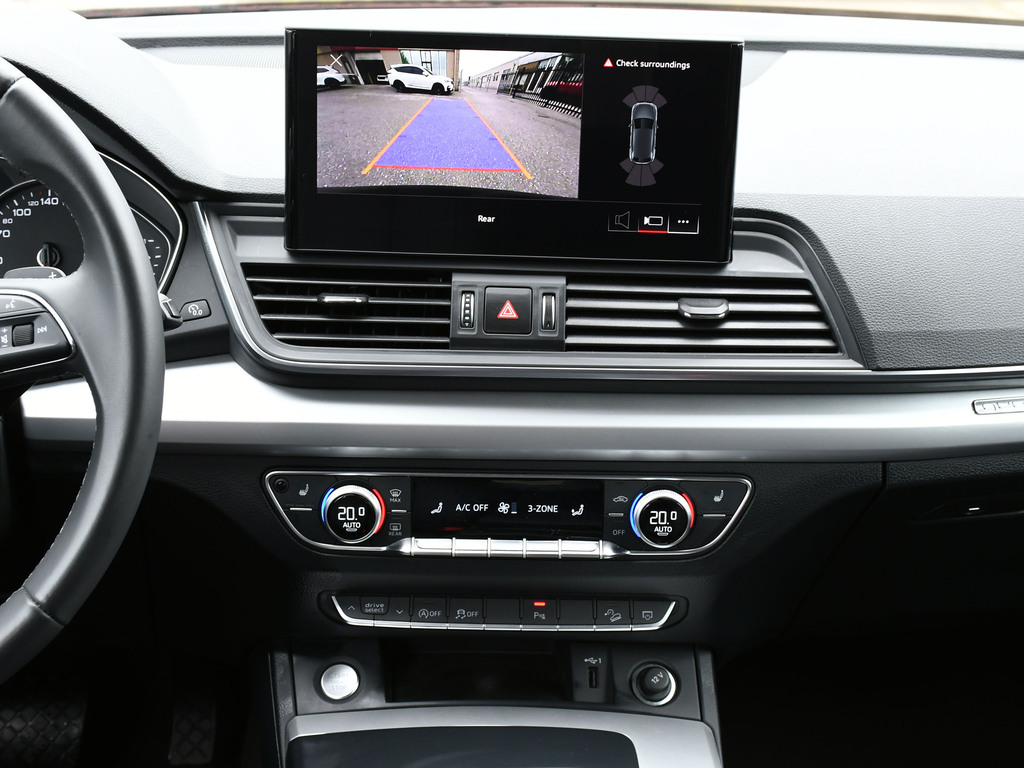 2023 Audi Q5 45 Komfort, Toronto, Cash