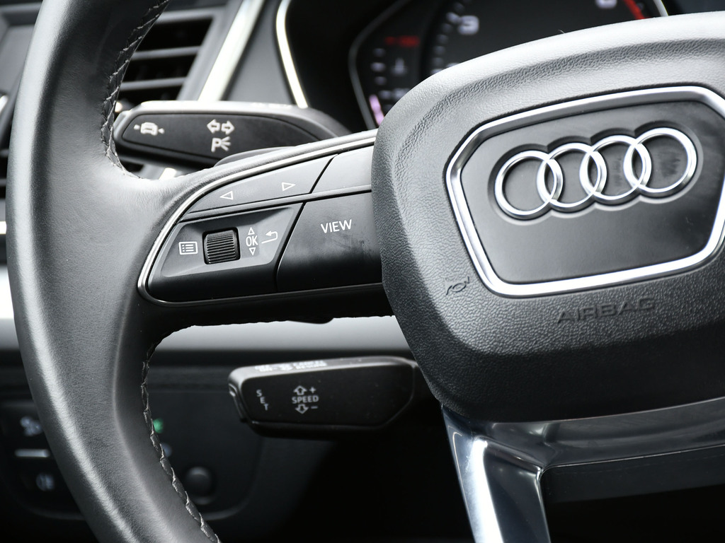 2023 Audi Q5 45 Komfort, Toronto, Cash