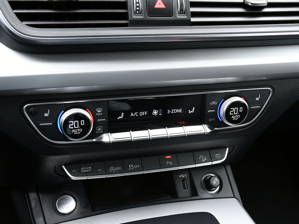 2023 Audi Q5 45 Komfort, Toronto, Cash