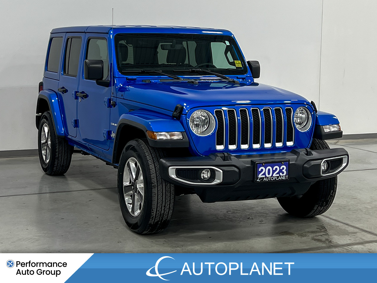 2023 Jeep Wrangler Sahara 4x4, Hardtop, Back Up Cam, Apple CarPlay!