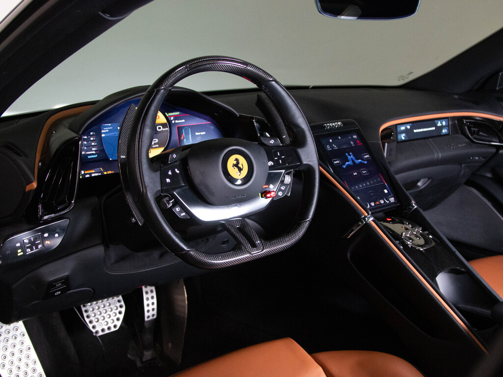 2021 Ferrari Roma COUPE   JBL   20" WHEEL   LOW KM, Toronto, Cash