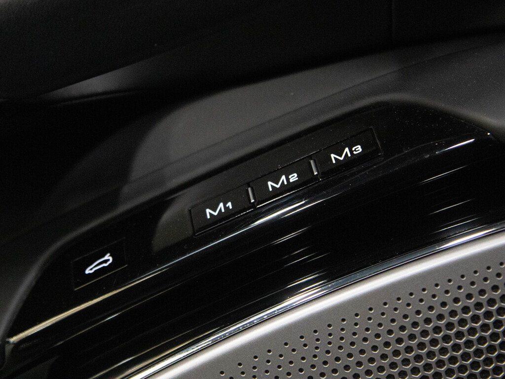 2021 Ferrari Roma COUPE   JBL   20" WHEEL   LOW KM, Toronto, Cash