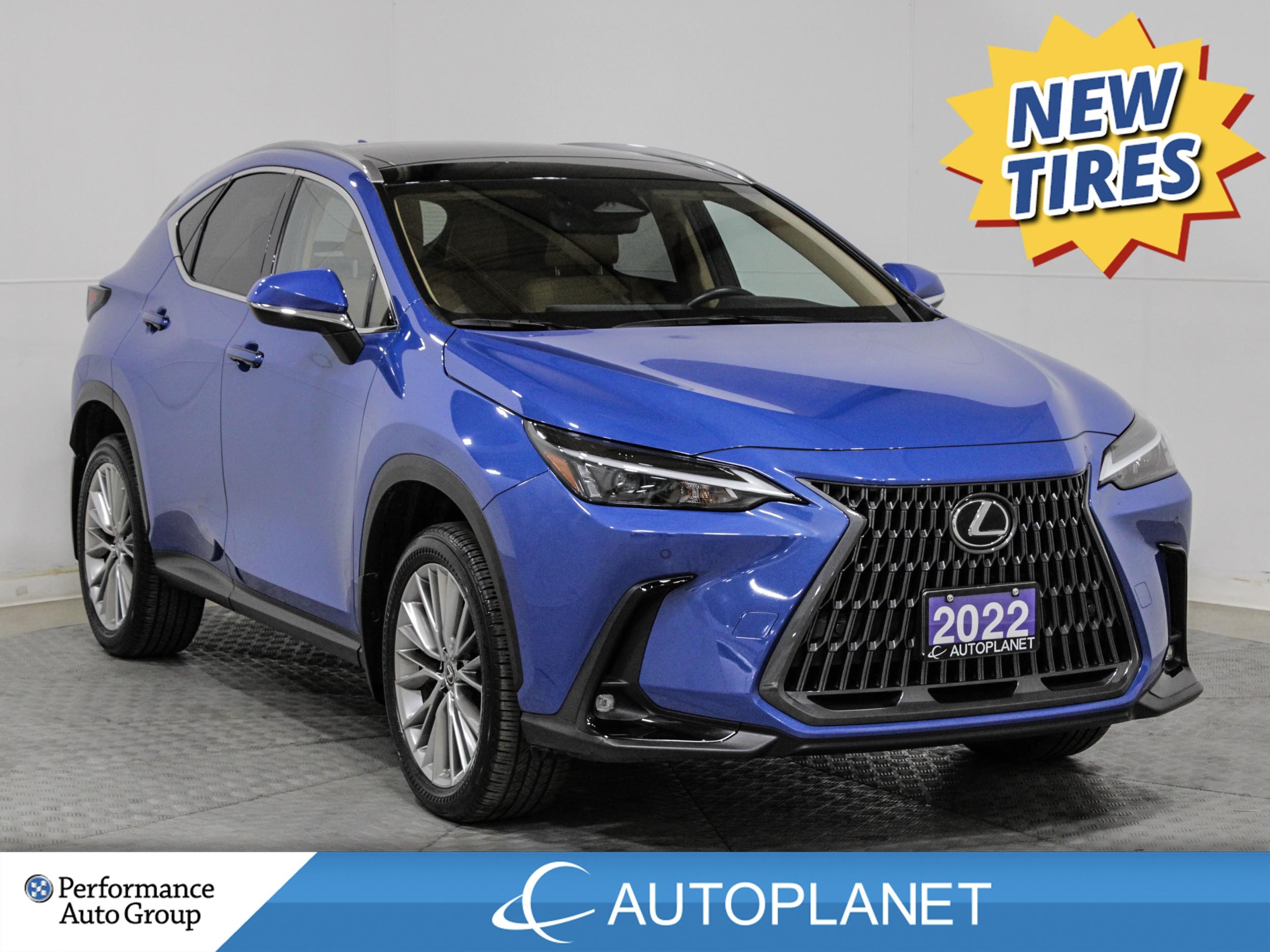 2022 Lexus NX 350h Luxury AWD, Hybrid, Pano Roof, Back Up Cam!