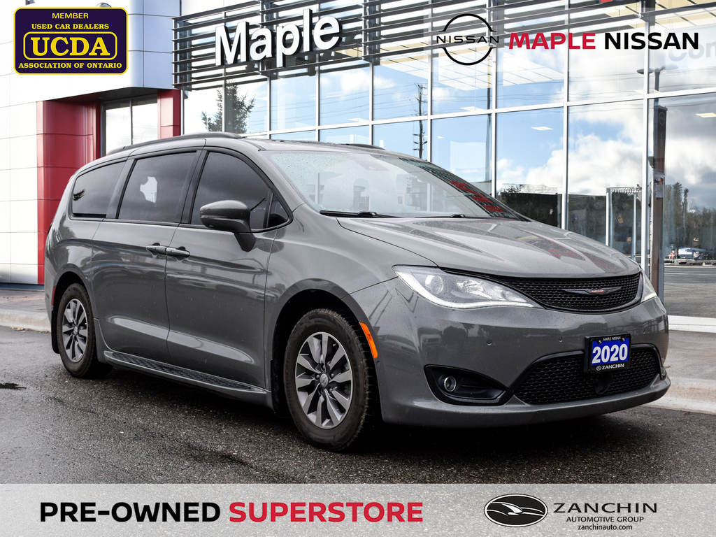 2020 Chrysler Pacifica Red S, Toronto, Cash