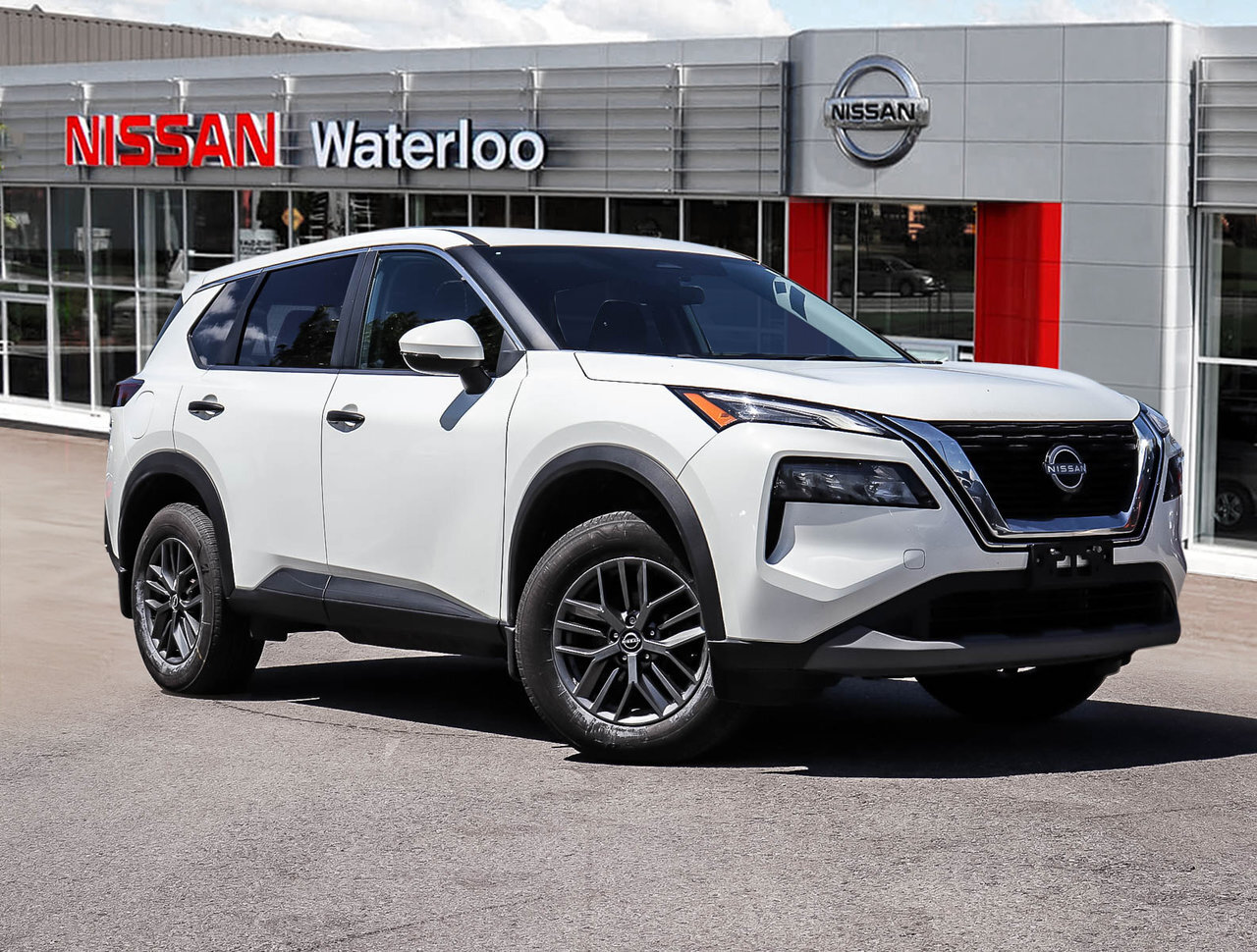 2022 Nissan Rogue S 2.5L 4CYL FWD !!! NO ACCIDENTS !!! ONE OWNER !!!