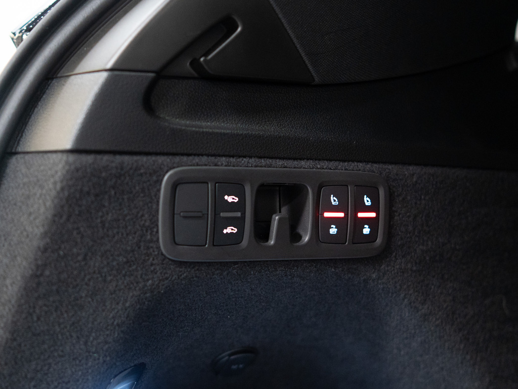 2021 Audi SQ7 Premium Plus TFSI quattro Tiptronic, Toronto, Cash