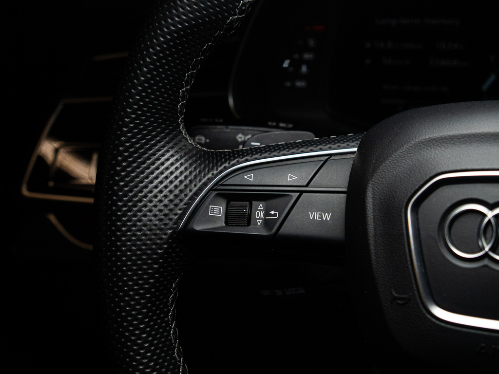2021 Audi SQ7 Premium Plus TFSI quattro Tiptronic, Toronto, Cash