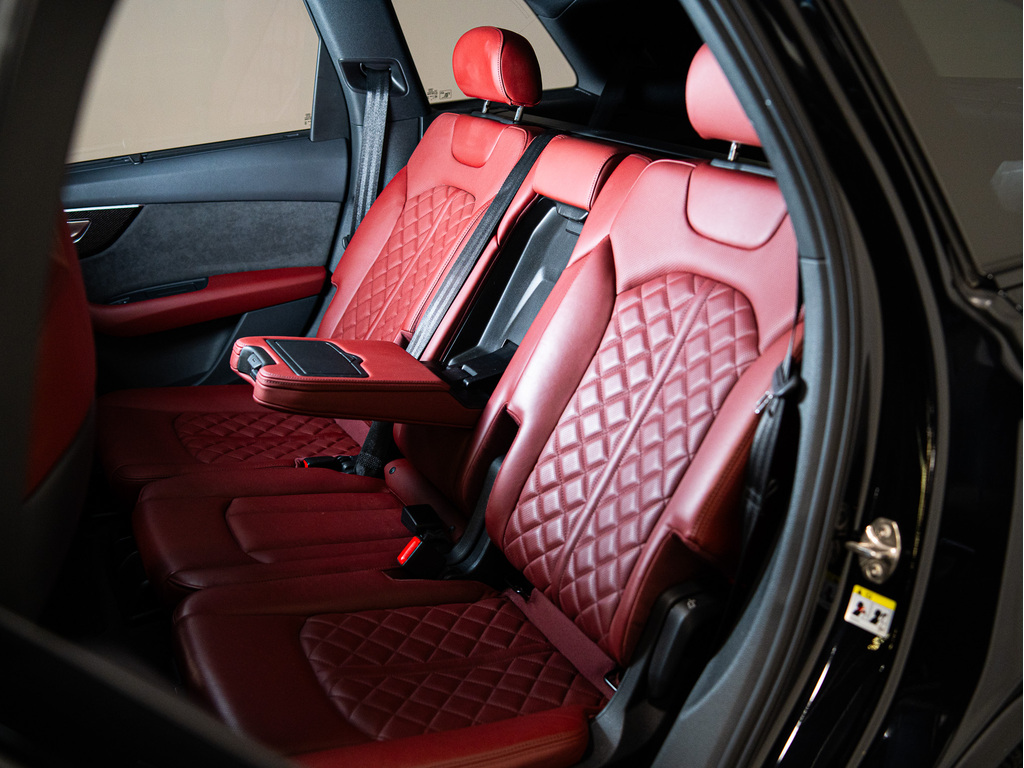 2021 Audi SQ7 Premium Plus TFSI quattro Tiptronic, Toronto, Cash