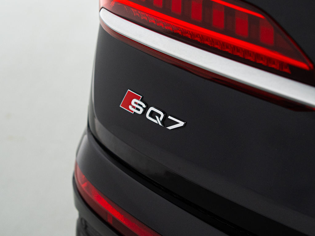 2021 Audi SQ7 Premium Plus TFSI quattro Tiptronic, Toronto, Cash