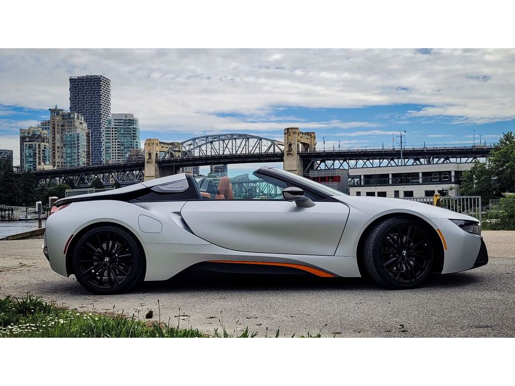 2019 BMW i8 Excellent condition!!! Rare find, accident free, Vancouver, Cash