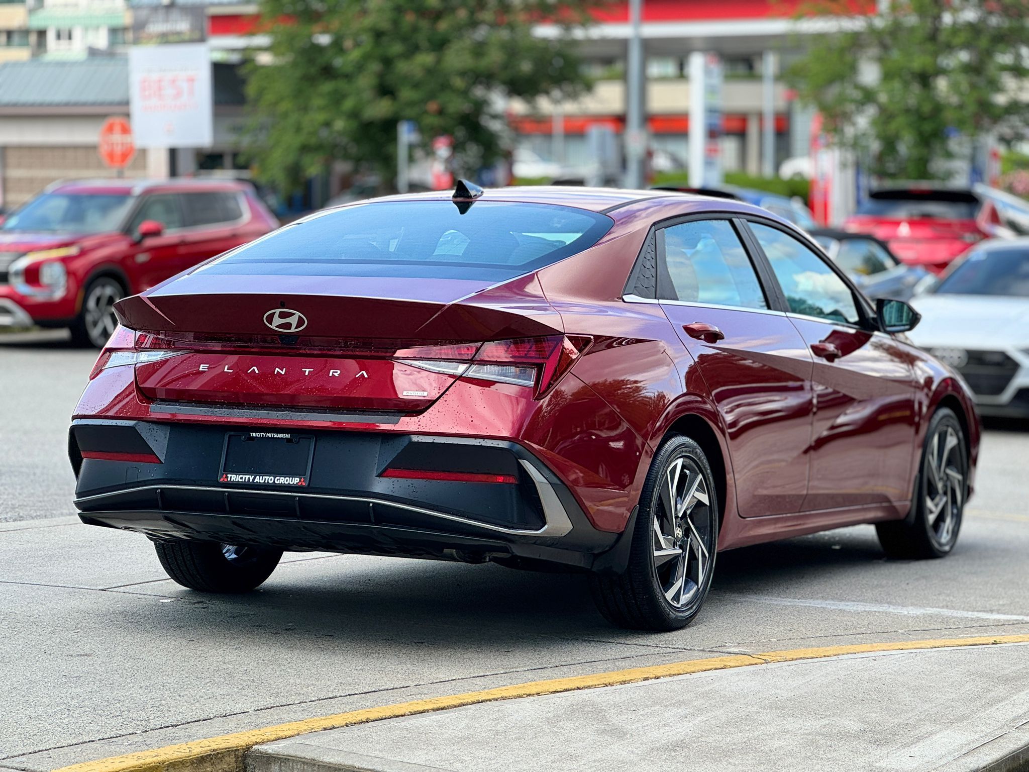 2024 Hyundai Elantra Hybrid