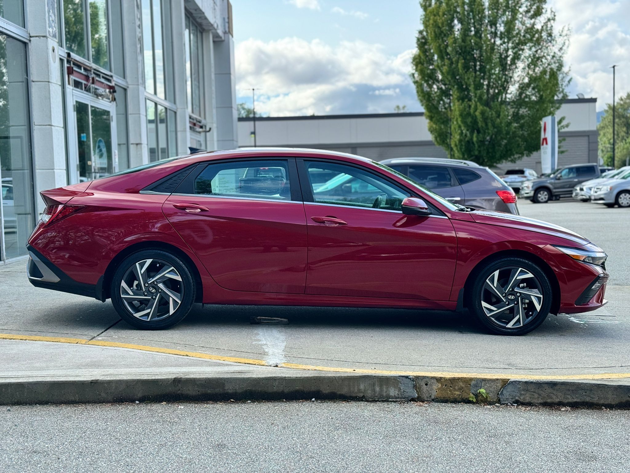 2024 Hyundai Elantra Hybrid