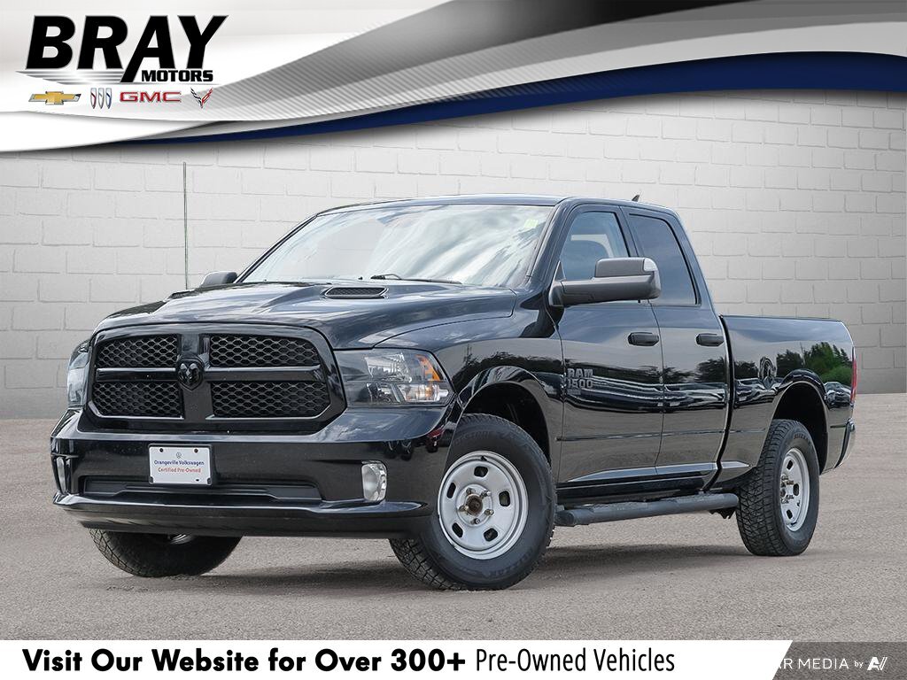 2021 Ram 1500 Classic ExpressONE-OWNER, 3.6L V6, 4X4, HTD SEATS, HTD WHE