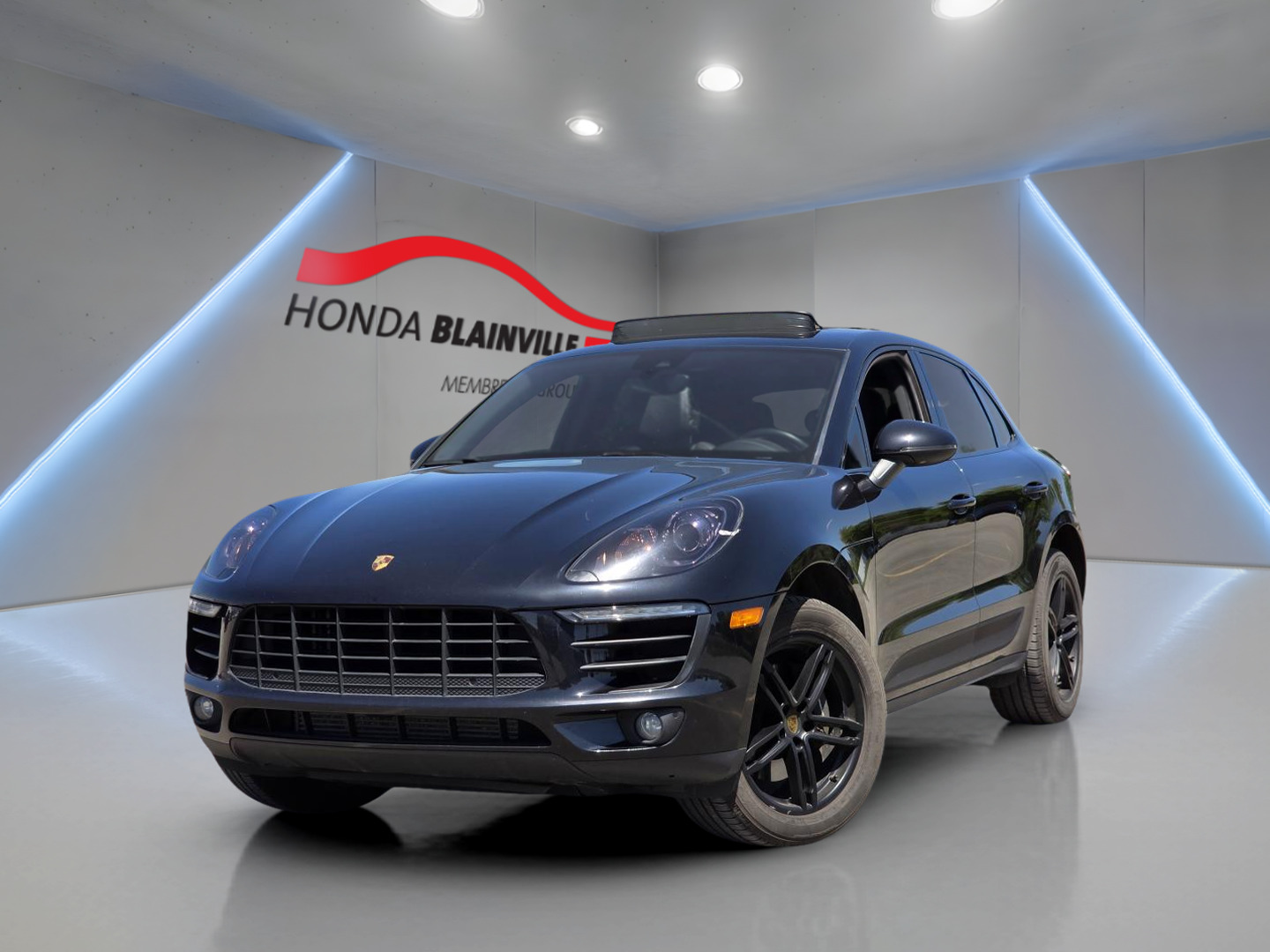 2018 Porsche Macan TI