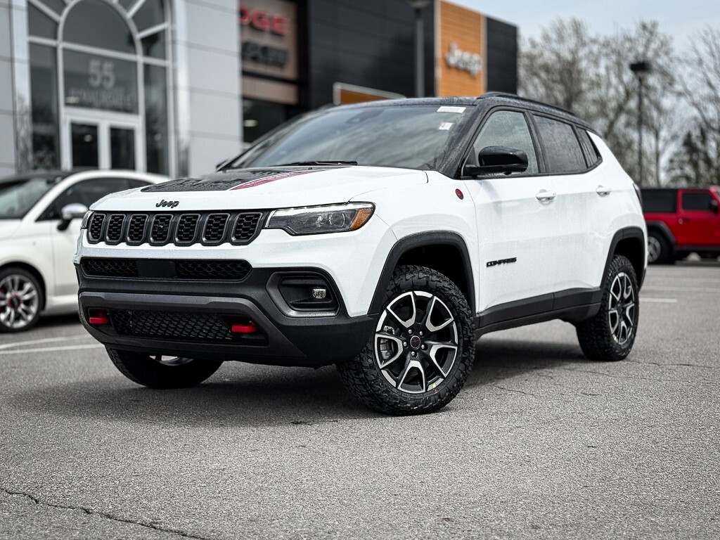 2025 Jeep Compass Trailhawk | TOW GROUP | HEATED/VENTED LEATHER | AD