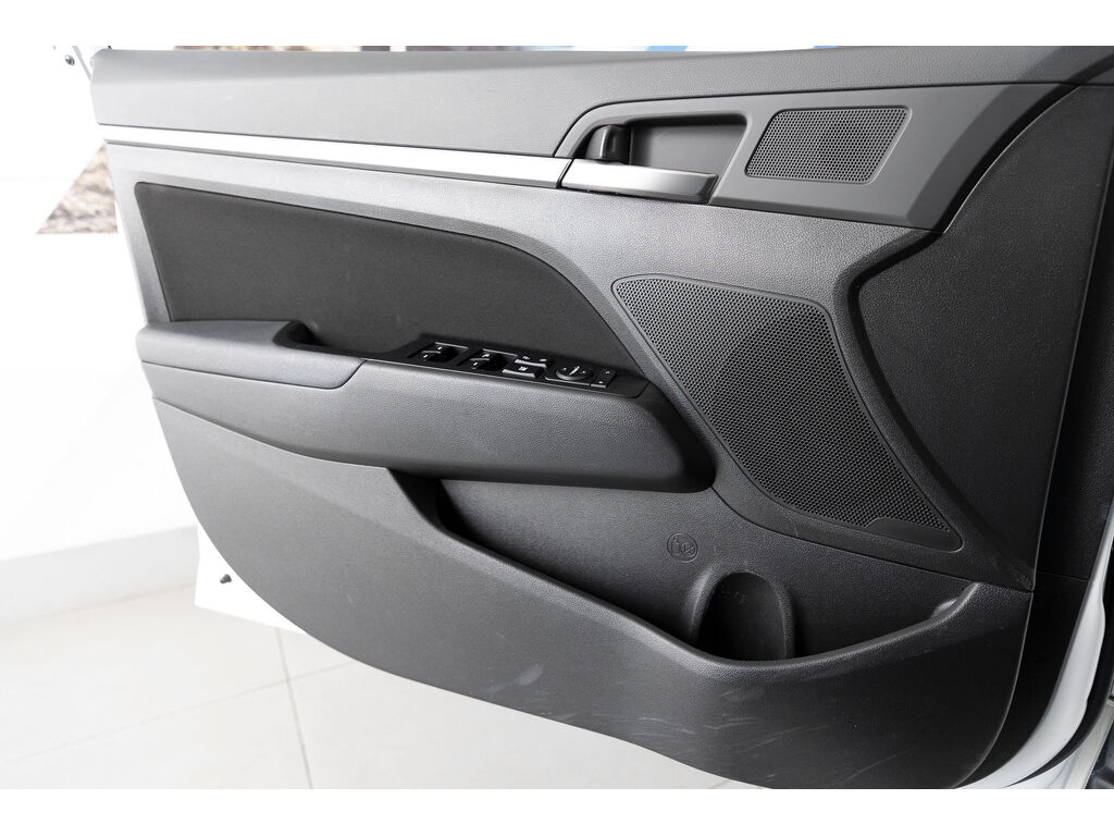2017 Hyundai Elantra GLS, Vancouver, Cash