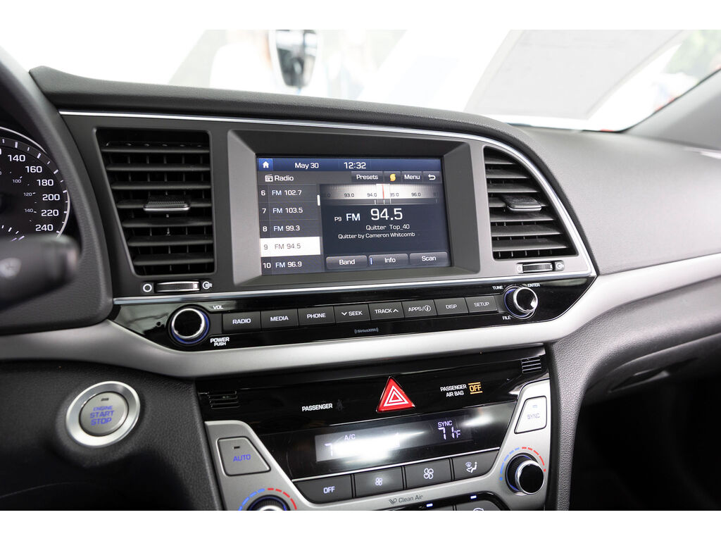 2017 Hyundai Elantra GLS, Vancouver, Cash