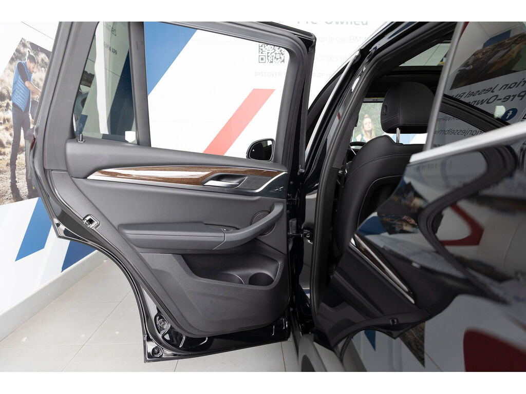 2022 BMW X3 xDrive30i, Vancouver, Cash