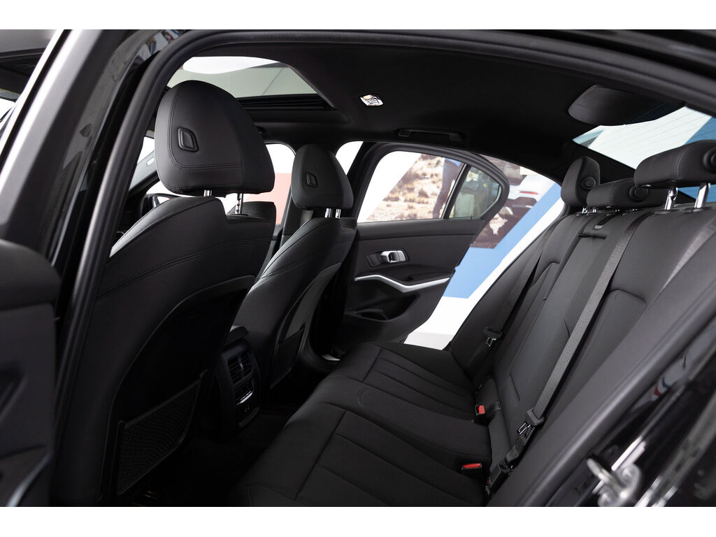 2021 BMW 3 Series 330i xDrive, Vancouver, Cash