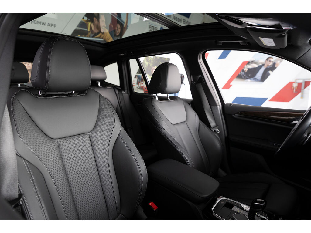2022 BMW X3 xDrive30i, Vancouver, Cash
