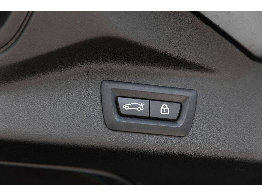 2021 BMW X7 xDrive40i, Vancouver, Cash