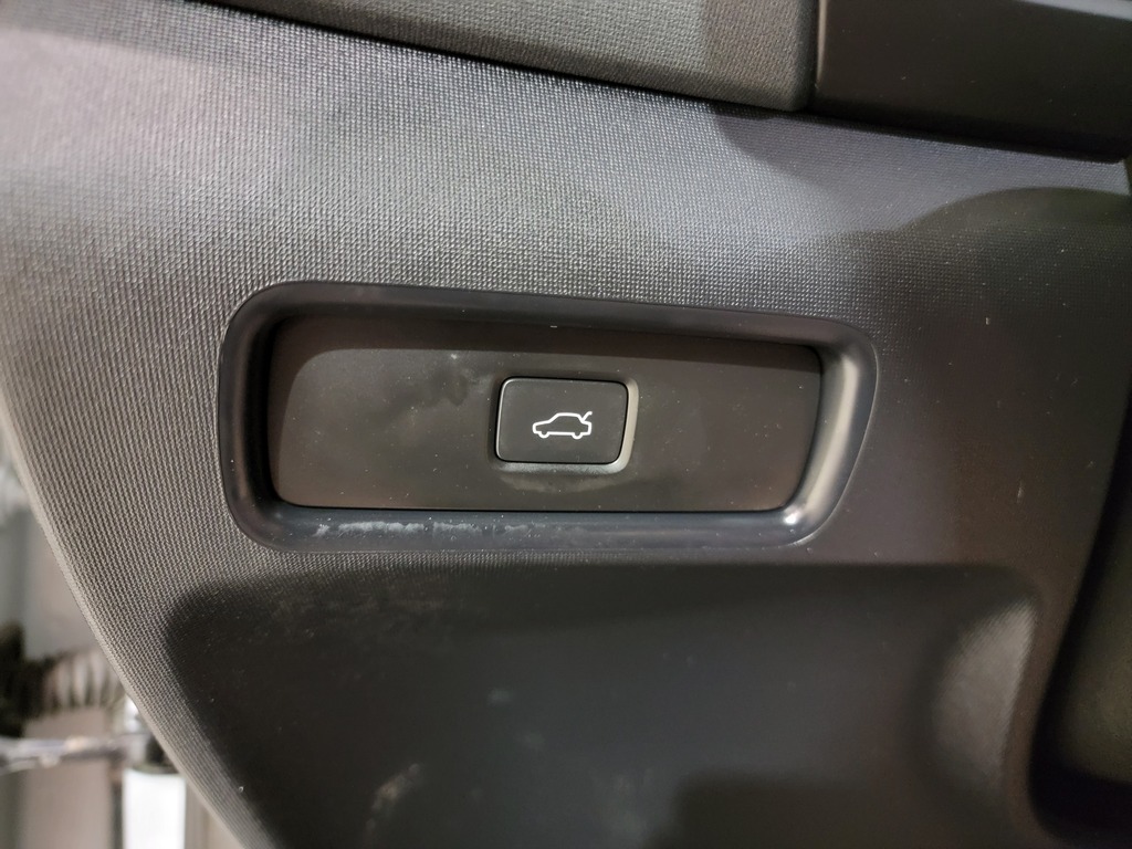 Polestar 2 2023