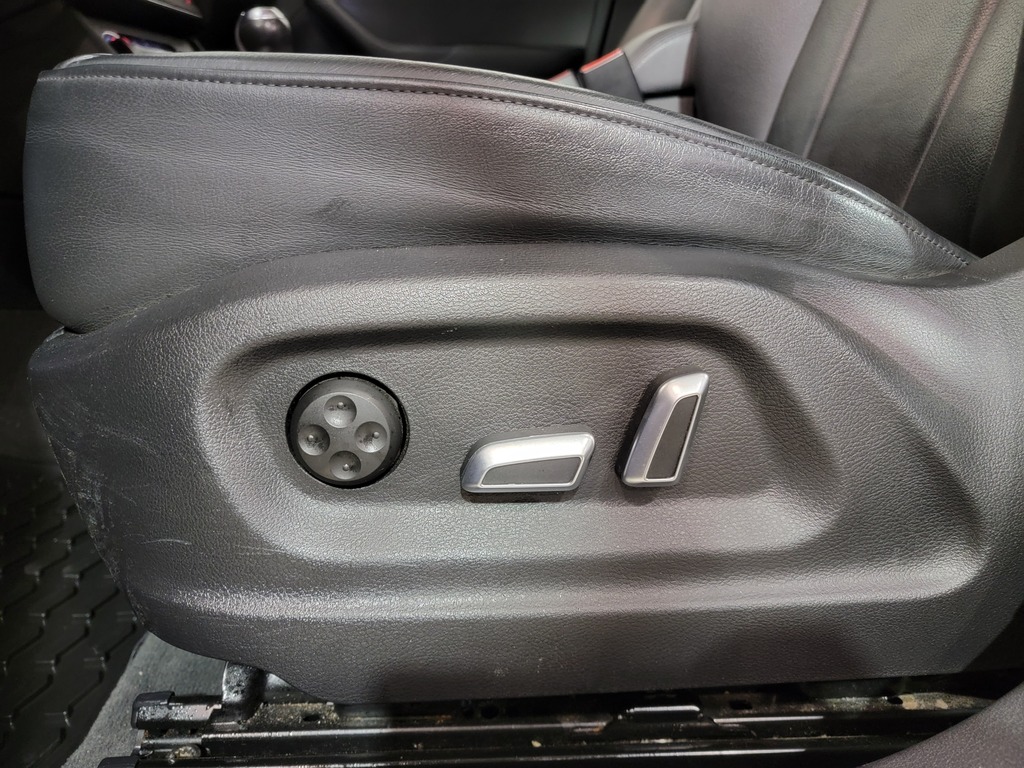 Audi Q3 2016