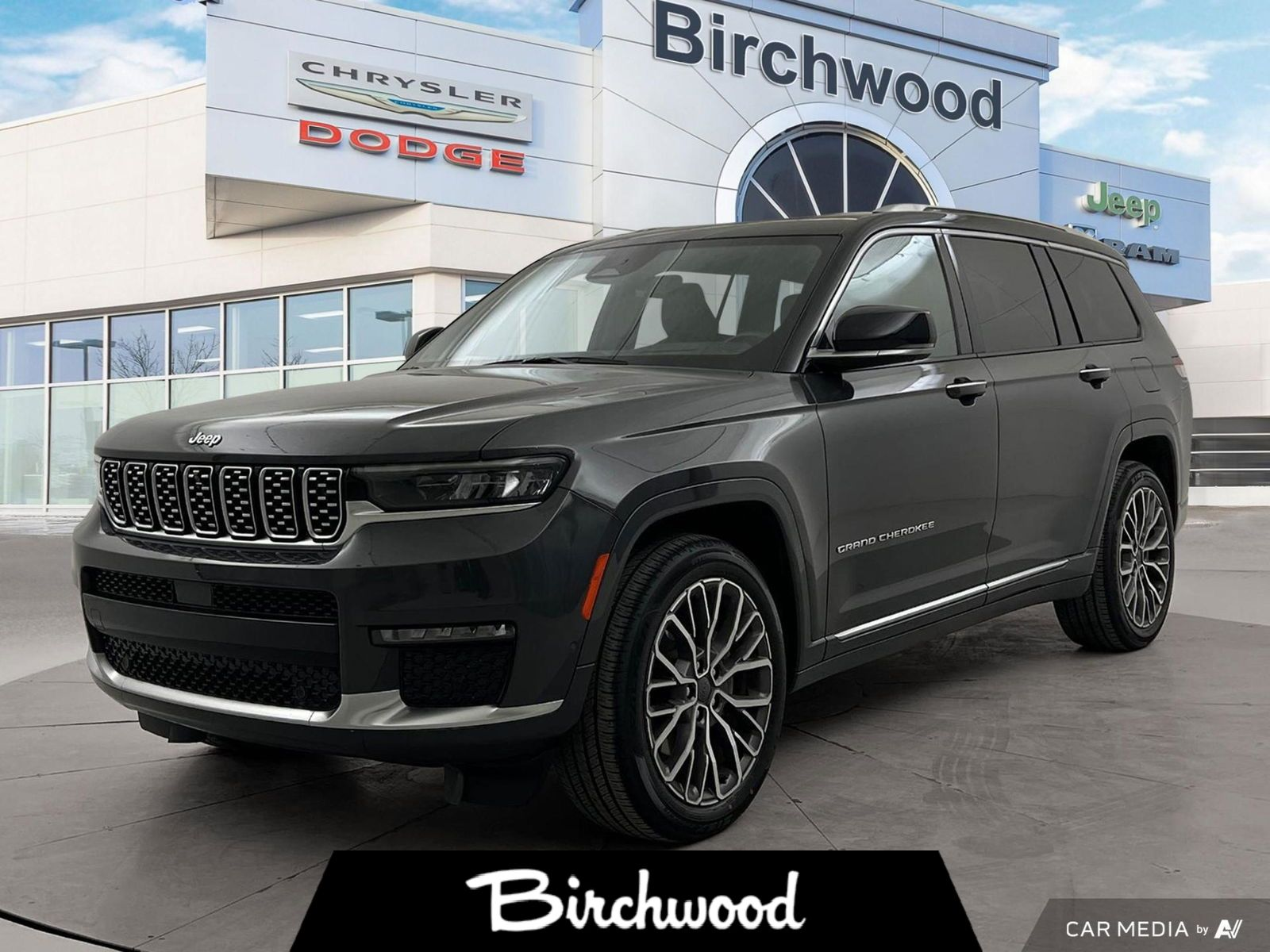 2022 Jeep Grand Cherokee L Summit | 5.99% O.A.C | New Tires | Palermo Leather