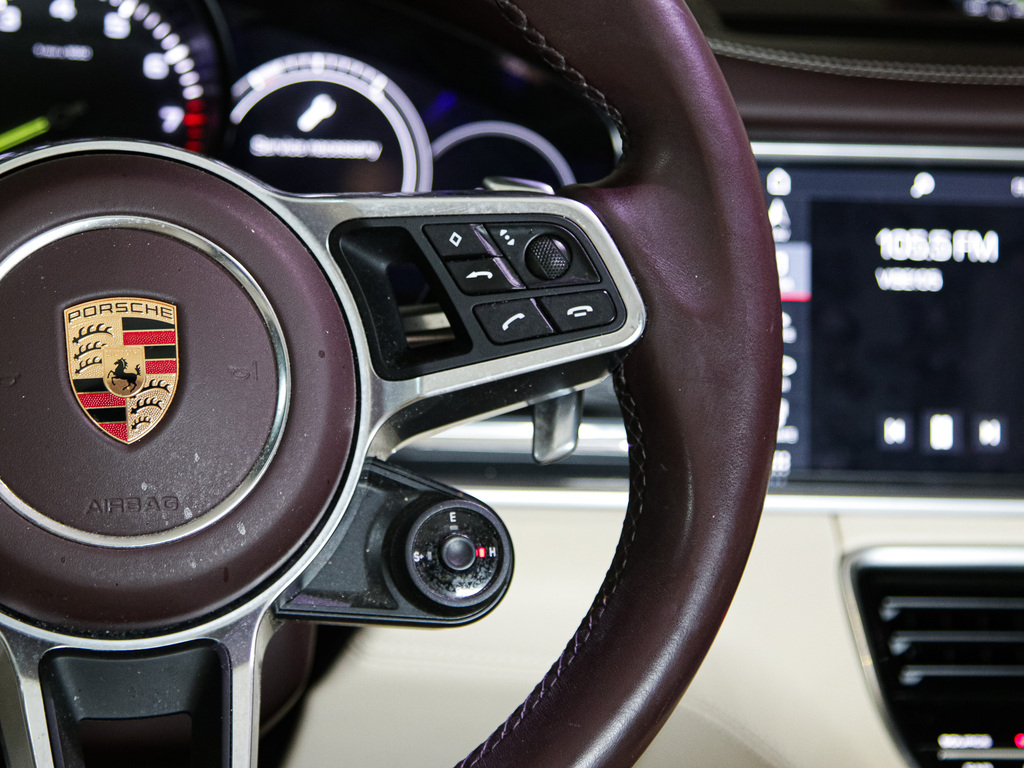 2018 Porsche Panamera E-Hybrid Sport Turismo 4, Toronto, Cash