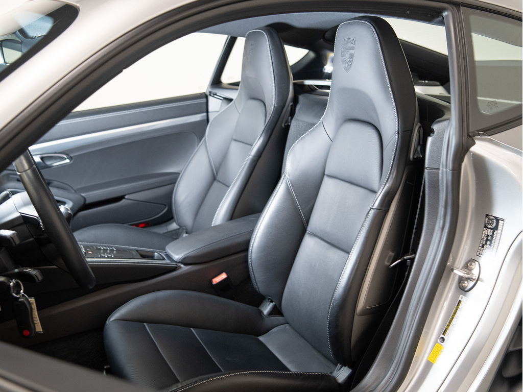 2024 Porsche 718 Cayman S, Toronto, Cash