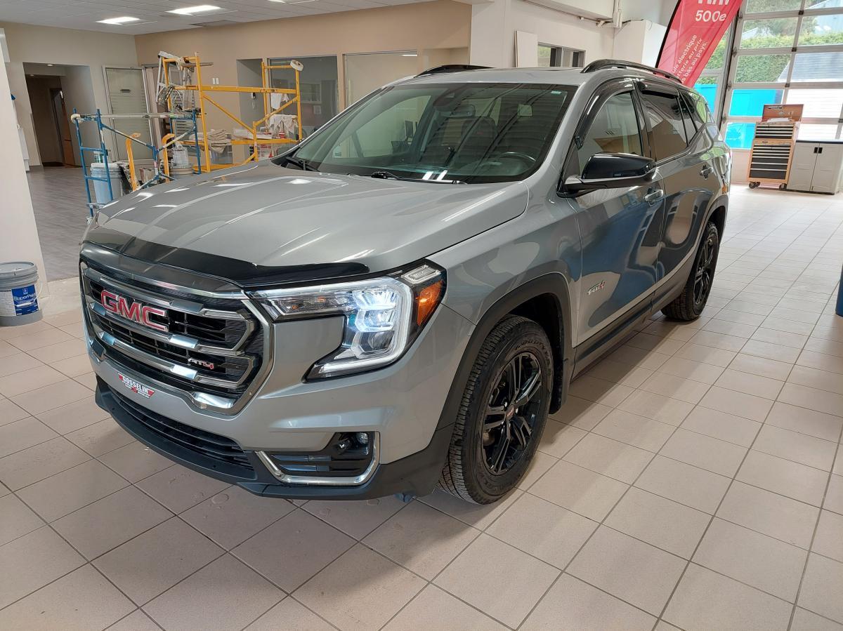 2023 GMC Terrain AT4 4 portes TI