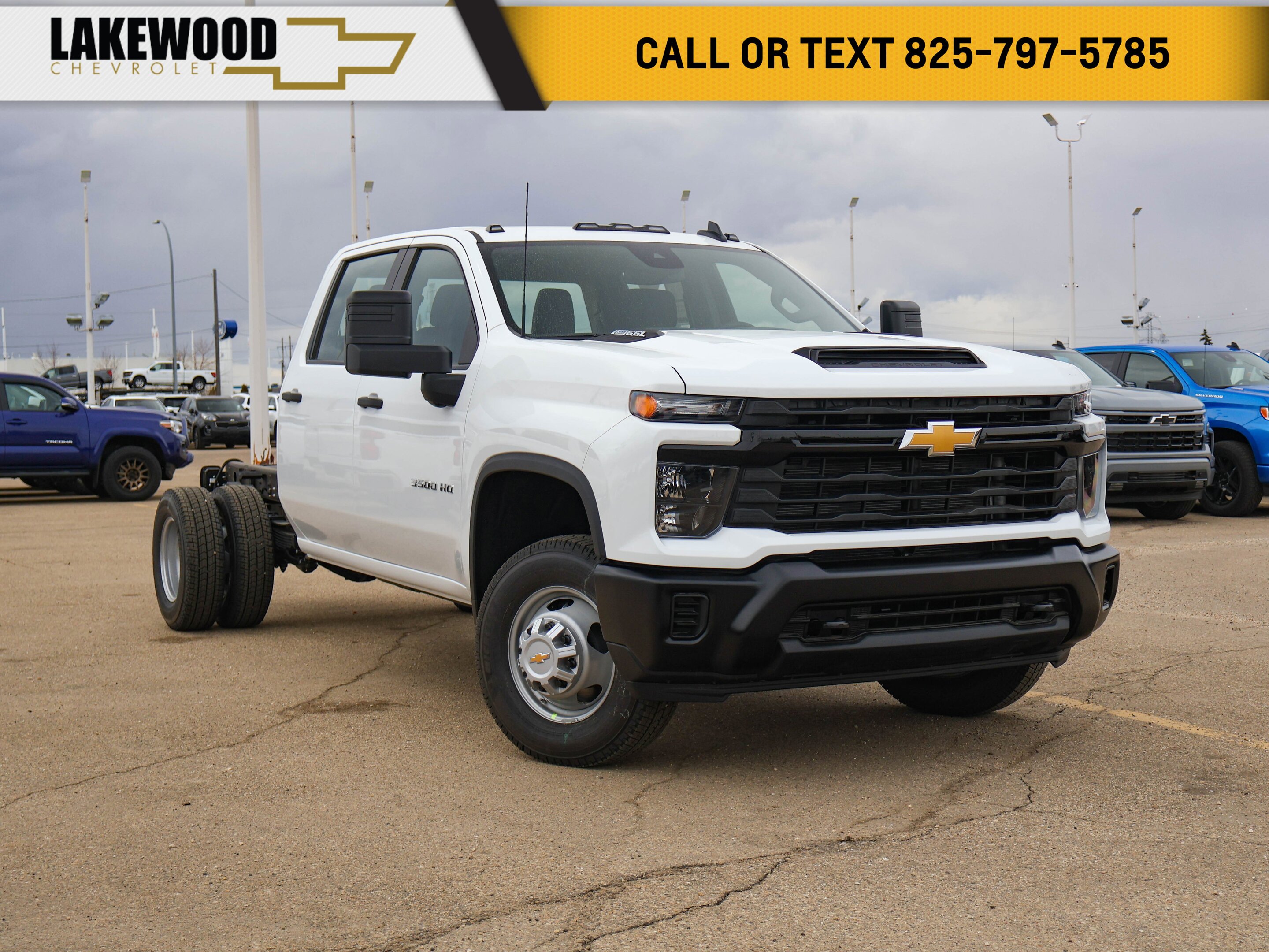 2025 Chevrolet Silverado 3500HD CC Work Truck