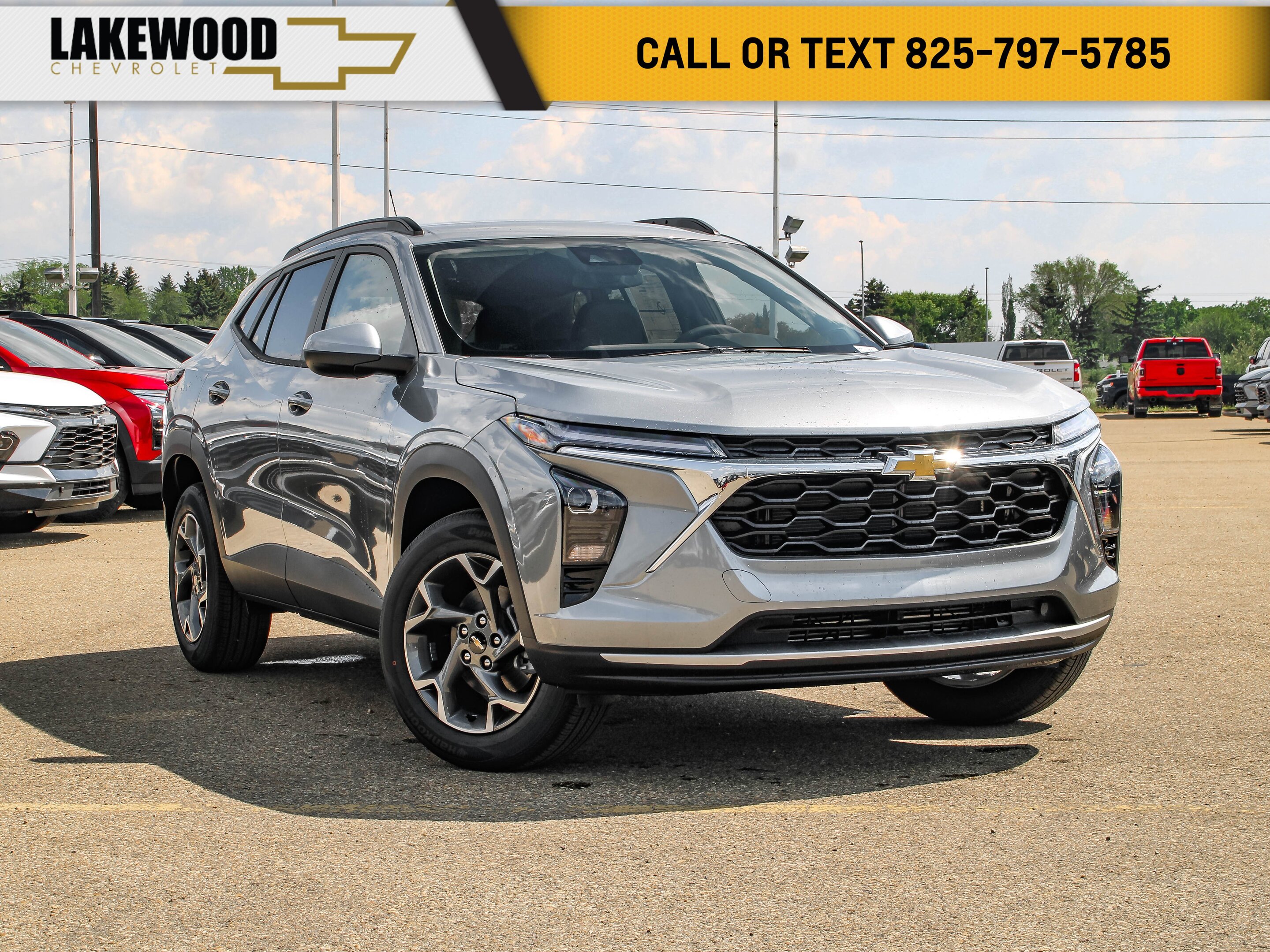 2025 Chevrolet Trax LT